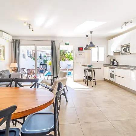 Private Heated Pool Roof Terrace Villa Nerja