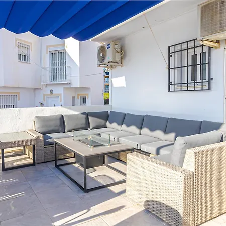 Private Heated Pool Roof Terrace